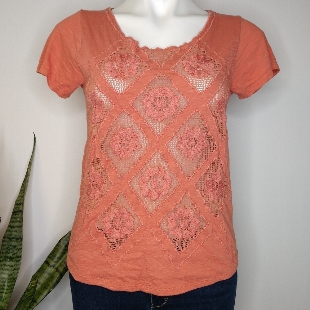 ✨3/$15 Lucky Brand coral floral lace top XS